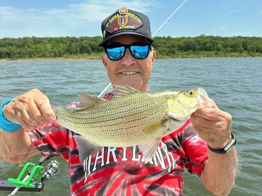 Fishing Guides Oklahoma | 2 Hours And 30 Minutes Charter Trip August Only